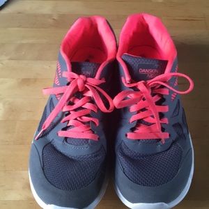 Danskin Now Memory Foam women’s shoes